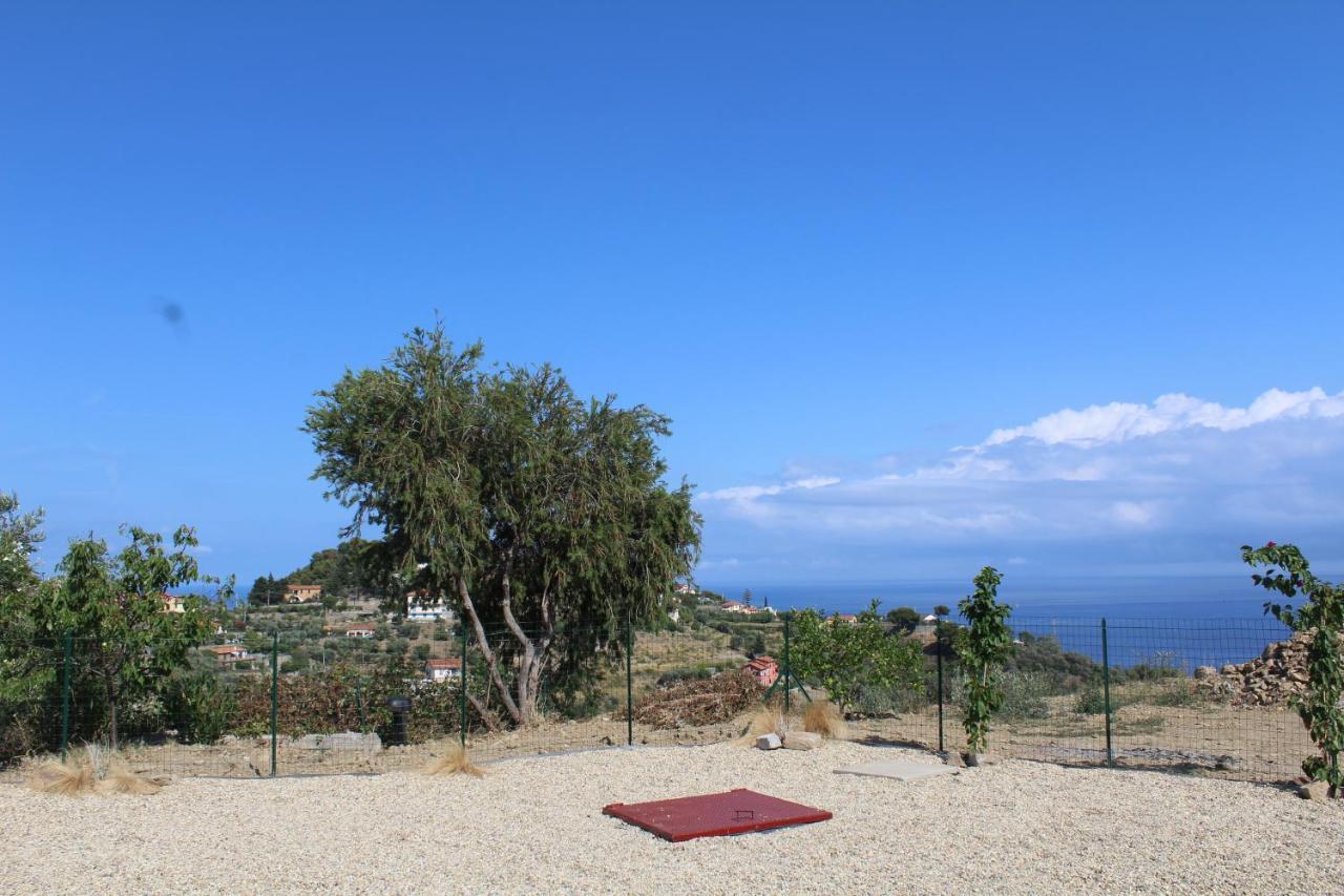 Villa Clicla - Pool, Sea,Hommock Swing And Laziness Imperia Dış mekan fotoğraf